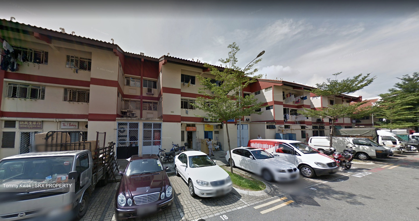 YUHUA PLACE (D22), Shop House #488826801